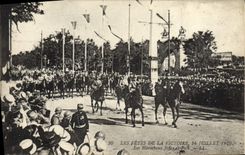 VINTAGE POSTCARD Paris festivals of the Victoire July 14th, 1919 the marshals Joffre and Foch Miltiaria