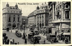 CPM Piccadilly Circus London