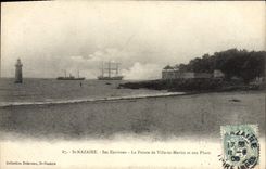 CPA St Nazaire Ses Environs La Pointe de Ville es Martin et son phare Bateaux