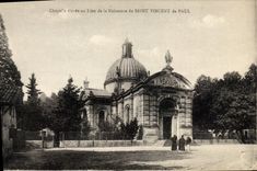 VINTAGE POSTCARD Vault raised instead of birth of Vincent Saint of Paul