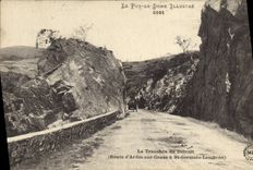 VINTAGE POSTCARD Puy de Dome Illustrates the trench of the Strait Road of Ardes on Couze has German St Lembron