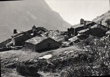 MODERN CARD Village High Savoy