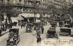 CPA Paris Le Boulevard Montmartre Angle du Boulevard des Italiens Automobile