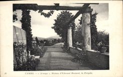 VINTAGE POSTCARD Cambo Arnaga House Of Edmond Rostand the Pergola