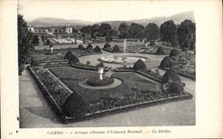 VINTAGE POSTCARD Cambo Arnaga House Of Edmond Rostand the garden