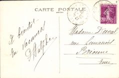 VINTAGE POSTCARD Drill De Fontainebleau Frontage On the Court Of the Good-byes