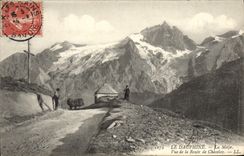 CPA Le Dauphine La Meije Vue de la route de Chaselay 