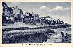 VINTAGE POSTCARD Langrune Villas On Cliff