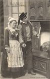 CPA Bretagne Autour du lit clos L'entree a la chambre nuptiale Folklore