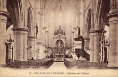 CPA Les Sables D'Olonne Interieur De I'Eglise