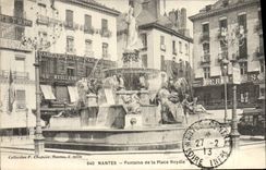 VINTAGE POSTCARD Nantes Fountain Of the Royal Place
