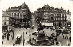 CPM Orleans Place Du Martroi