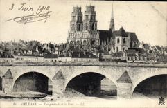 CPA Orleans Vue Generale Et Le Pont