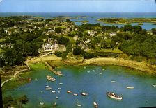 CPM Ile De Brehat L'Ile Des Fleurs Port Clos