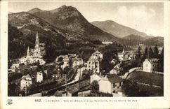 VINTAGE POSTCARD Heavy View On the Basilica of the road of Pau