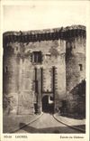 VINTAGE POSTCARD Loaches Entered Of the Castle