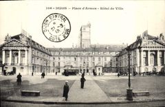 VINTAGE POSTCARD Dijon Places Of Weapons Town hall