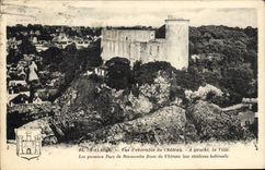 VINTAGE POSTCARD Overall picture Cliff Of the Castle On the left the city