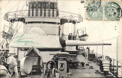 CPA Bateau de guerre Canons 