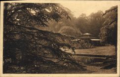 Parque de la POSTAL de la VENDIMIA de nube Saint el quiosco del quiosco viejo de Trocadero del príncipe imperial