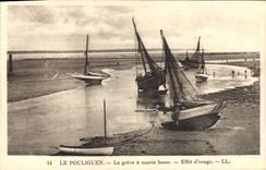VINTAGE POSTCARD Pouliguen the Strike has Tide Basee Effet of Bateaux storm