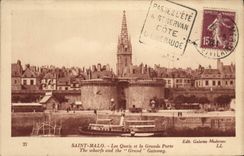 VINTAGE POSTCARD Holy Malo Quays And the Large Gate Daguin Seal