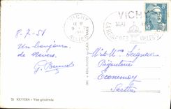 POSTAL MODERNA reina de Vichy de la llama de la opinión de Nevers de las ciudades