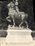 CPA Blois Statue De Jeanne D'Arc Sur La Terrasse de l'eveche