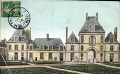 VINTAGE POSTCARD Fontainebleau the palate court of application