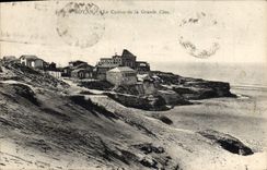 VINTAGE POSTCARD Royan the Casino Of the Great Dimension