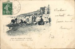 VINTAGE POSTCARD Houlgate the Beach