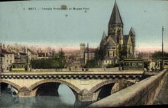 Protesta del templo de Metz de la POSTAL de la VENDIMIA y puente medio