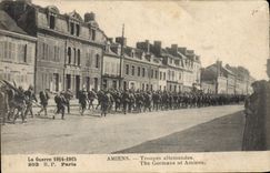 VINTAGE POSTCARD Amiens German Troops Militaria