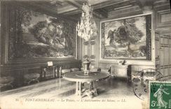 VINTAGE POSTCARD Palate De Fontainebleau the palate the anteroom of the living rooms