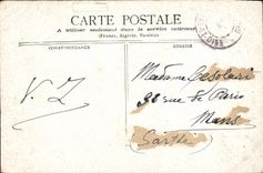 El monumento de Lyon de la POSTAL de la VENDIMIA del sello de Carnot levantó la noche de París