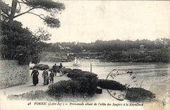 VINTAGE POSTCARD going Pornic Walk of the alley of the sighs in Noveillard