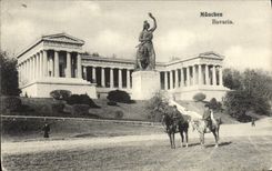 VINTAGE POSTCARD Munchen Bavaria Horse