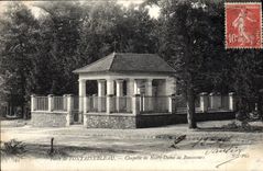 VINTAGE POSTCARD Drill of Fontainebleau Vault of Notre Dame de Bousecours