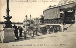 CPA Enghien Les Bains Un Coin de la Terrasse et le Casino