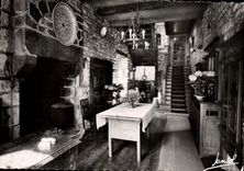 MODERN CARD Locronan Inn Ronan Saint the hall