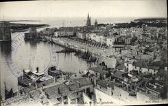 VINTAGE POSTCARD La Rochelle View Boats