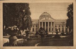 CPA Wiesbaden Kurhaus mit Blumengarten