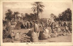 VINTAGE POSTCARD Market In Southern Lu