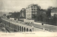 CPA Pau Boulevard Des Pyrenees