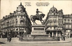 CPA Orleans La Place Du Martroi Jeanne d'Arc 