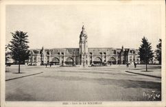 VINTAGE POSTCARD Station Of the La Rochelle