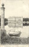 CPA Rambouilet Le Parc Le Chateau vu de l'Ile des Poules