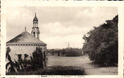 VINTAGE POSTCARD Renac Brushed It La Chapelle