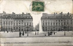 CPA Rennes Place Du Palais Rue Rourbon