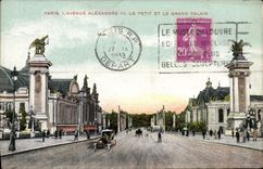 VINTAGE POSTCARD Paris the Avenue Alexandre III the Small one And the Large palace
